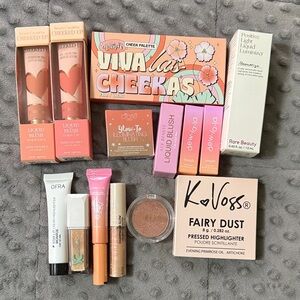 Blush & Illuminator bundle (14pc)
